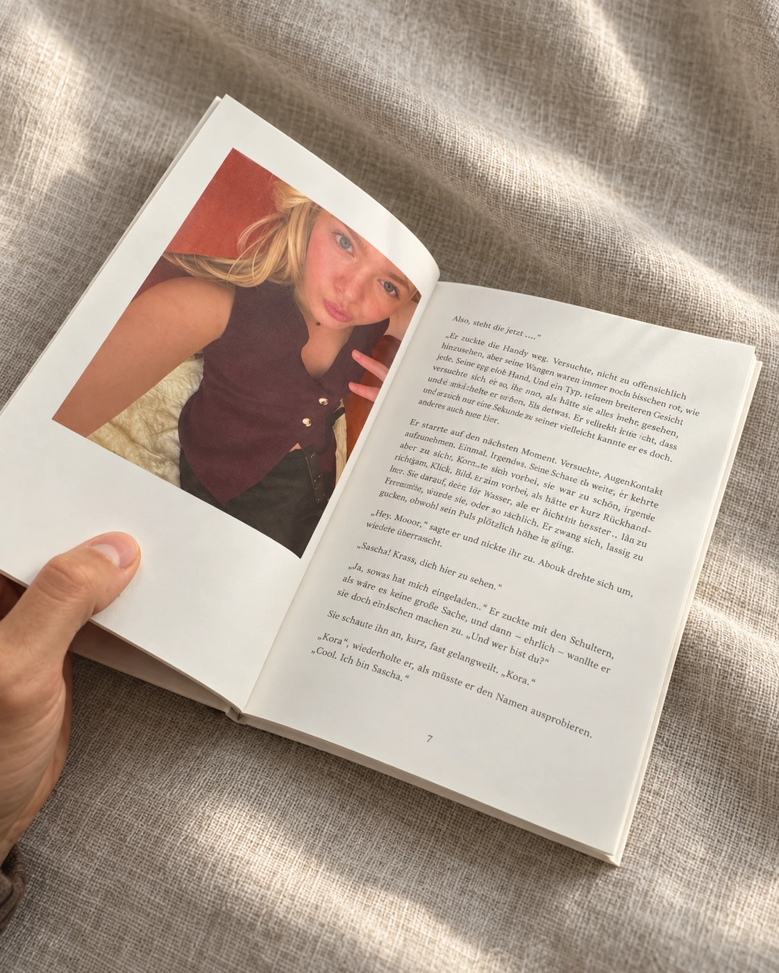 Blick ins Buch mit persönlichem Foto und Geschichte